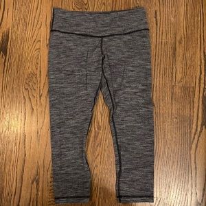 Lululemon Cropped Leggings